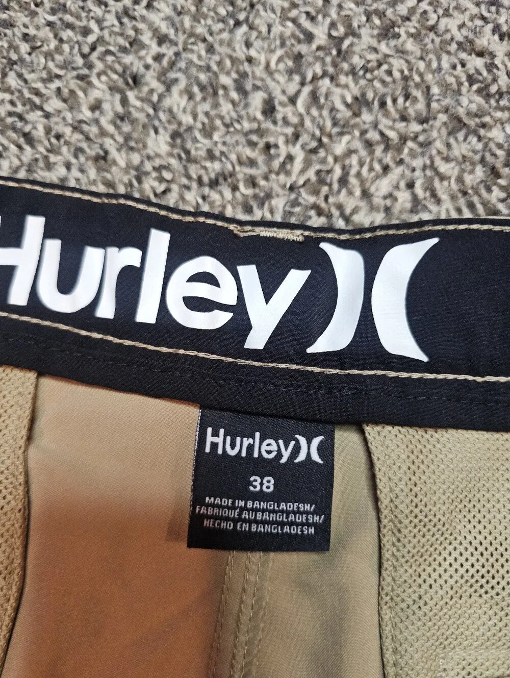 Hurley Men's Tan Hybrid Shorts sz 38